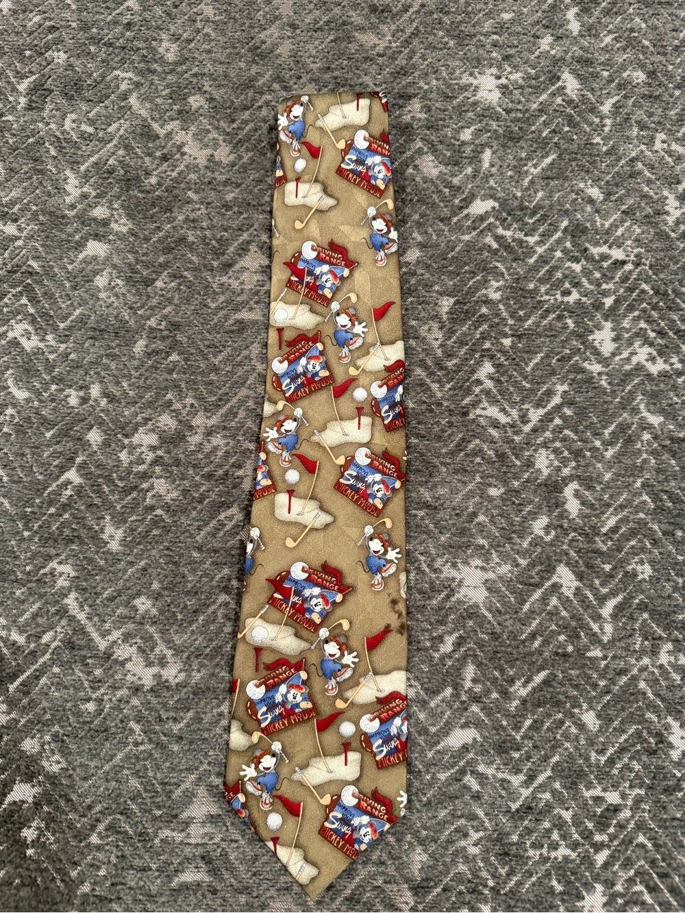 Vintage Mickey & Co Disney Mickey Mouse Golf Driving Range Silk Tie